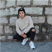 Studente universitario di economia offre ripetizioni di economia aziendale a ragazzi frequentanti le superiori